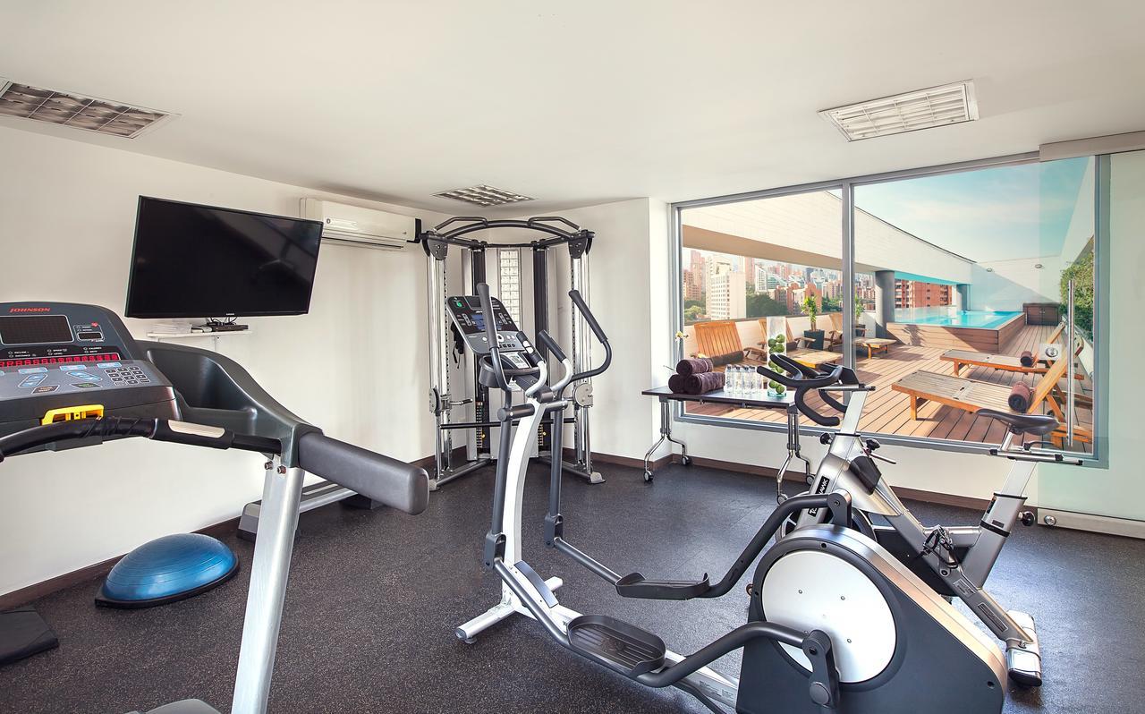 Sites Hotel Медельин Экстерьер фото The gym at the hotel