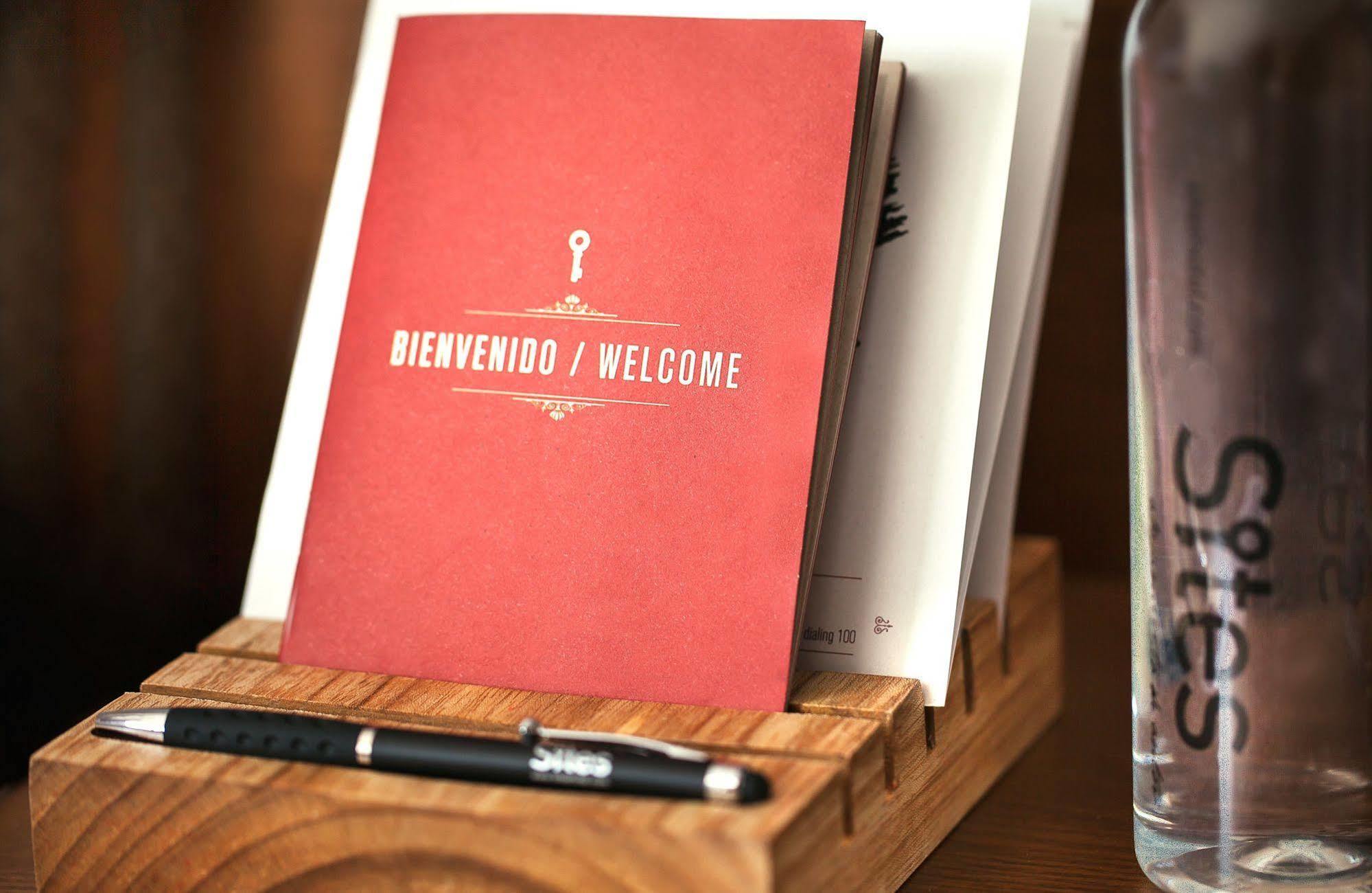 Sites Hotel Медельин Экстерьер фото Welcome book